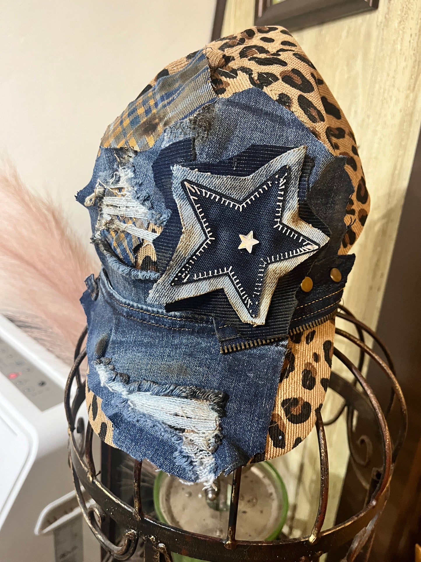 Pre order Star cap