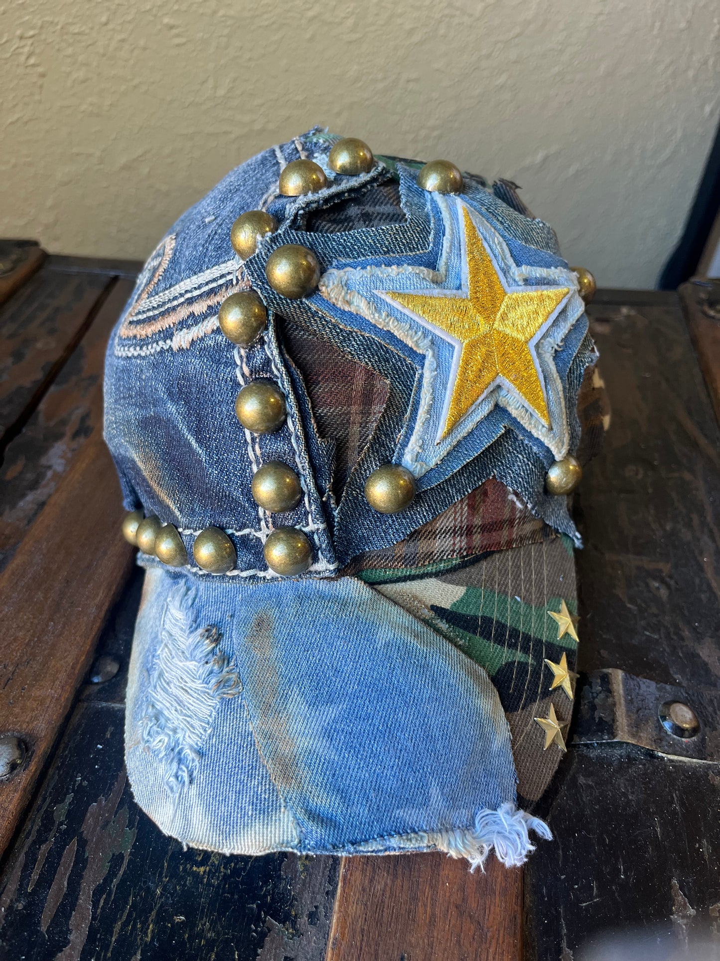 Pre order Star cap