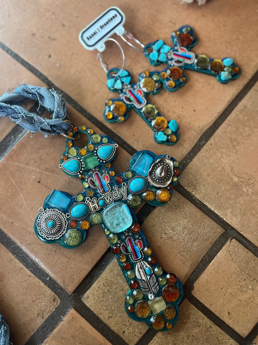 Pre order 8 inch western flare cross